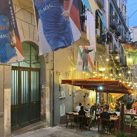 Madaleni Plebiscito Naples